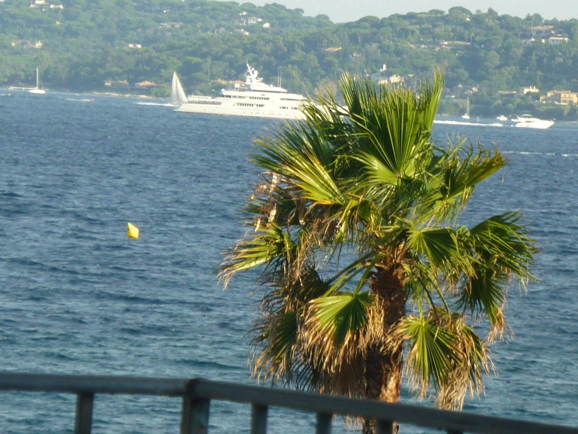 Hotel Martinengo Sainte-Maxime Kültér fotó