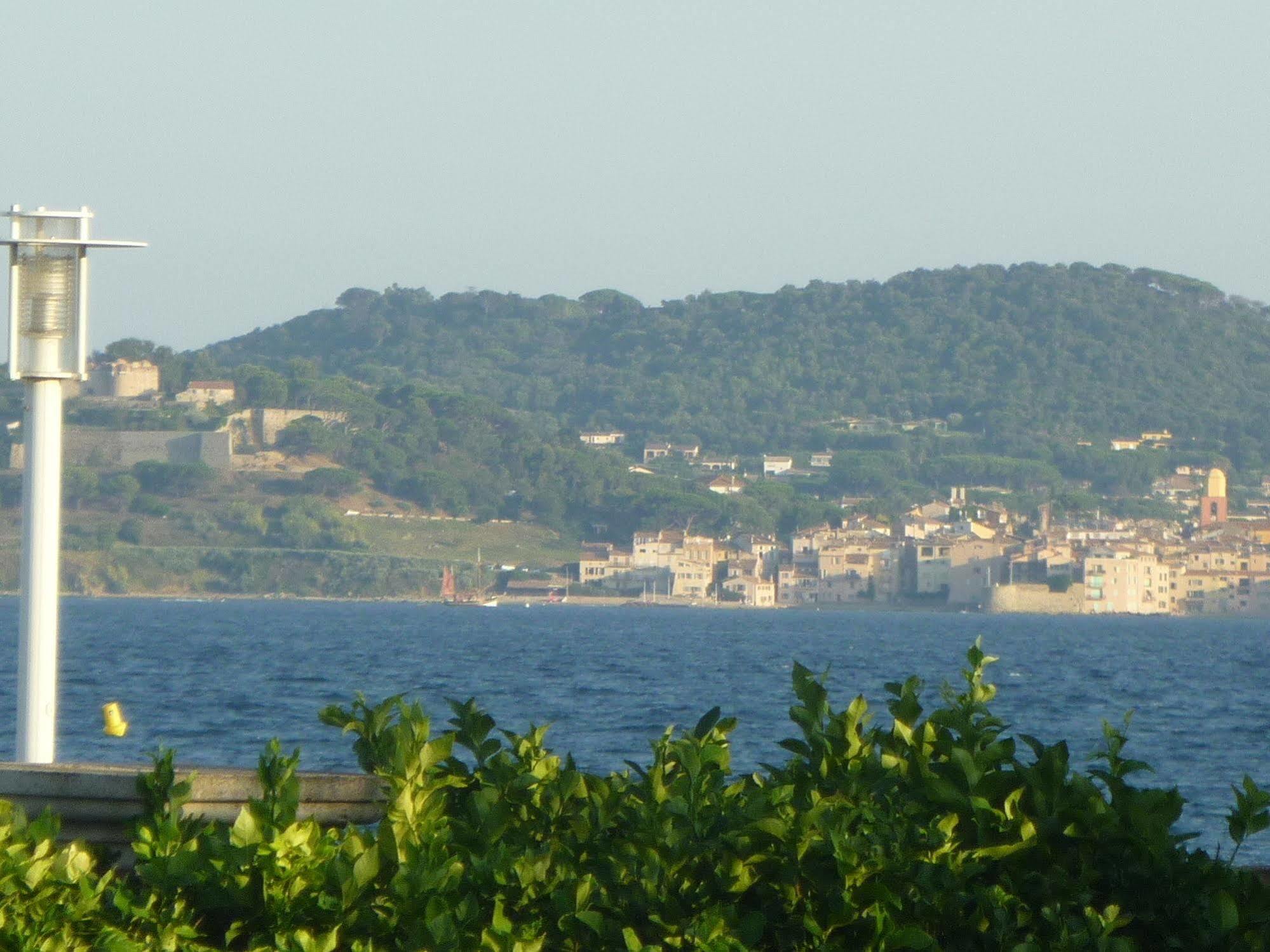 Hotel Martinengo Sainte-Maxime Kültér fotó