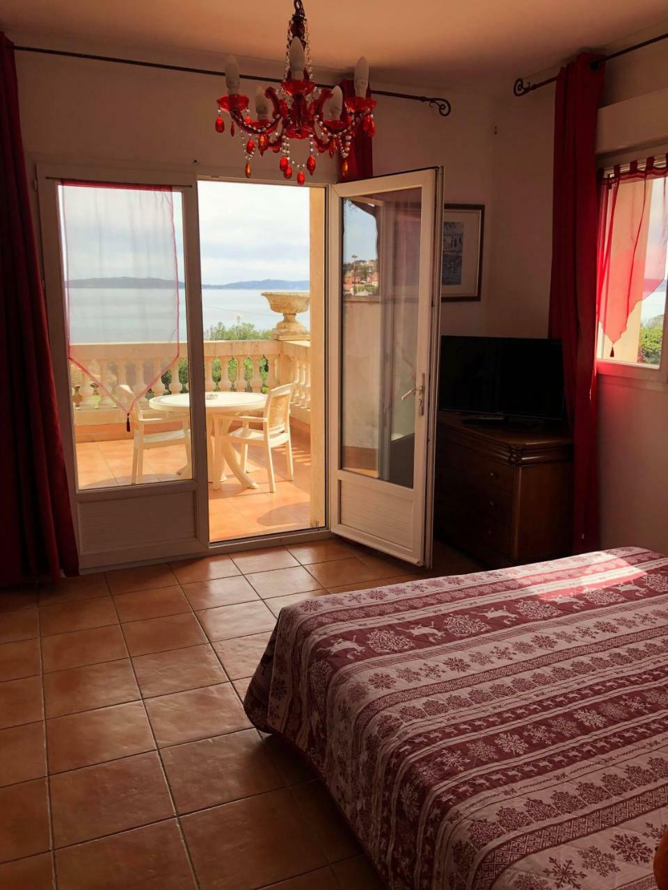 Hotel Martinengo Sainte-Maxime Kültér fotó