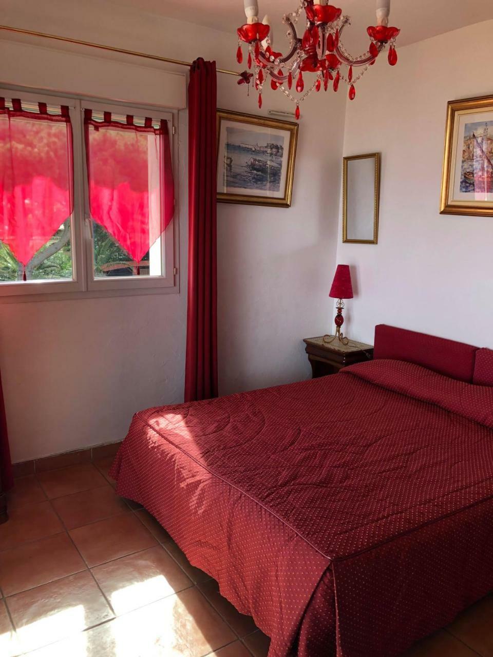 Hotel Martinengo Sainte-Maxime Kültér fotó