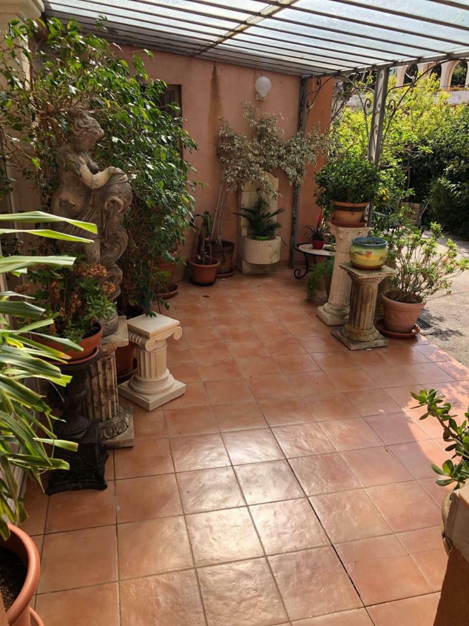 Hotel Martinengo Sainte-Maxime Kültér fotó