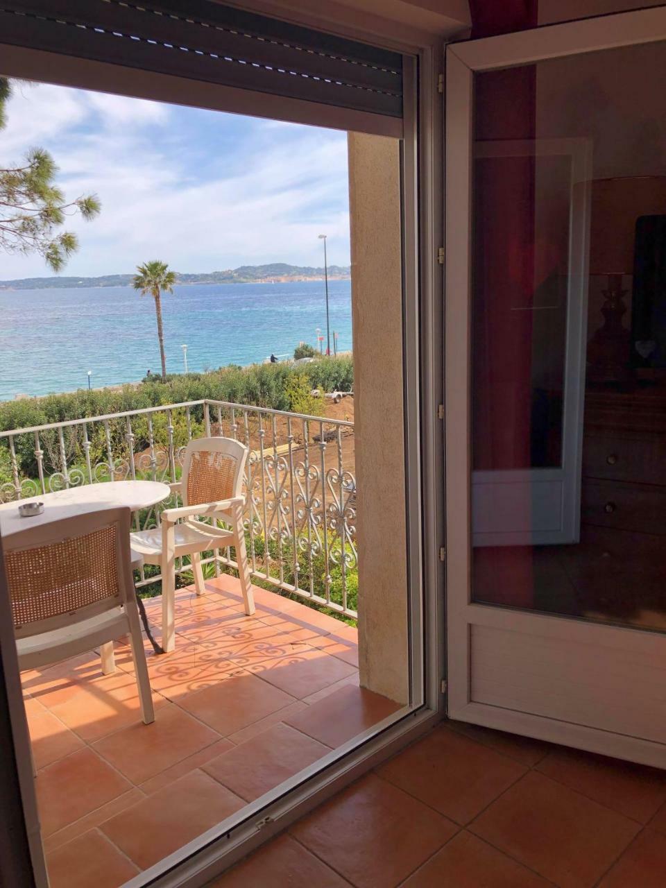 Hotel Martinengo Sainte-Maxime Kültér fotó